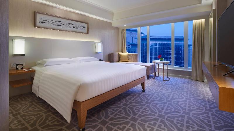 Club Room King Bed, Grand Hyatt Beijing