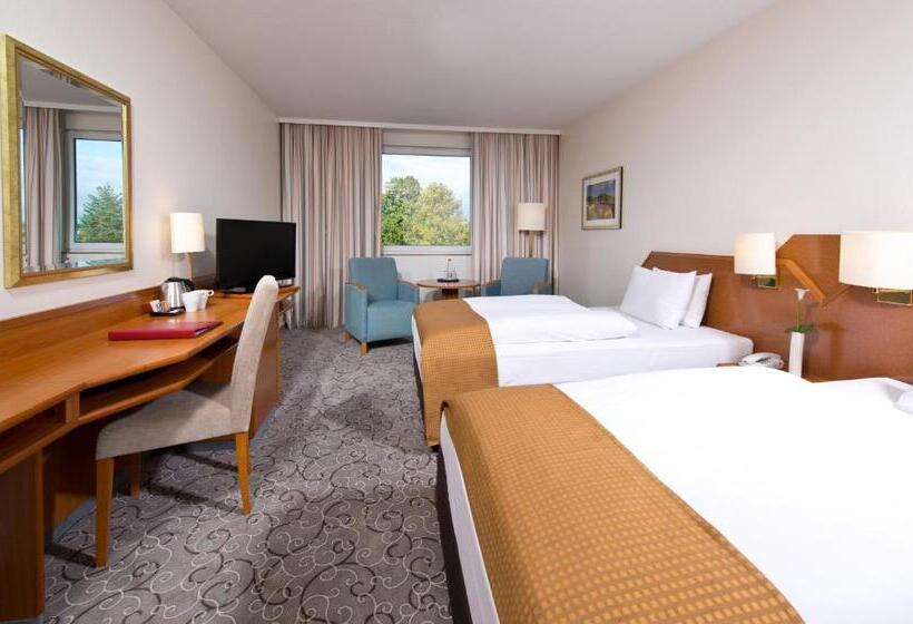 Трехместный Президентский, Leonardo Hotel Heidelberg