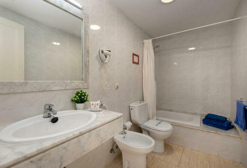 Апартаменты 1 Спальня Вид на Море, Rocas Blancas Apartments