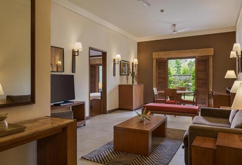 带按摩浴盆的套房, Angsana Oasis Spa & Resort