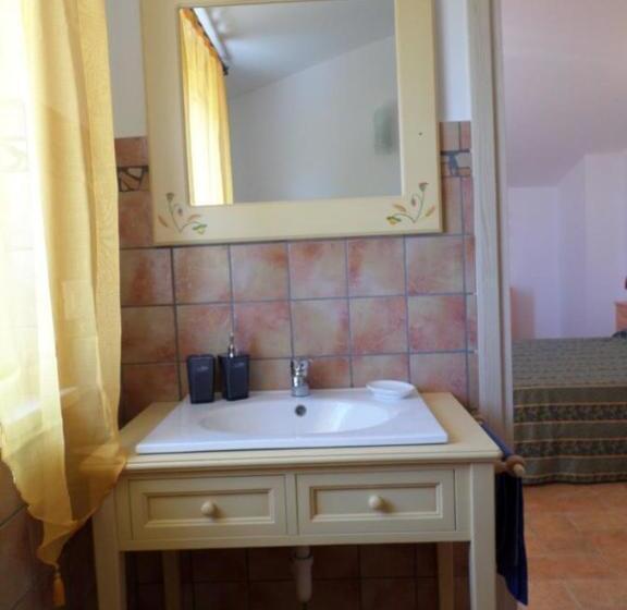 Номер Стандарт с Балконом, Bed And Breakfast Villa Algi