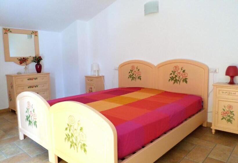 Номер Стандарт с Балконом, Bed And Breakfast Villa Algi