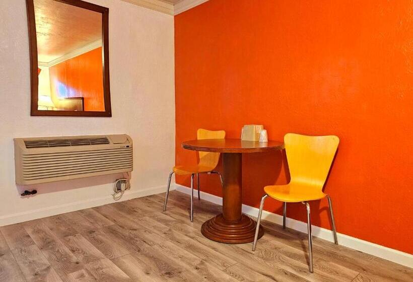Номер Deluxe, Motel 6canon City, Co 7194581216