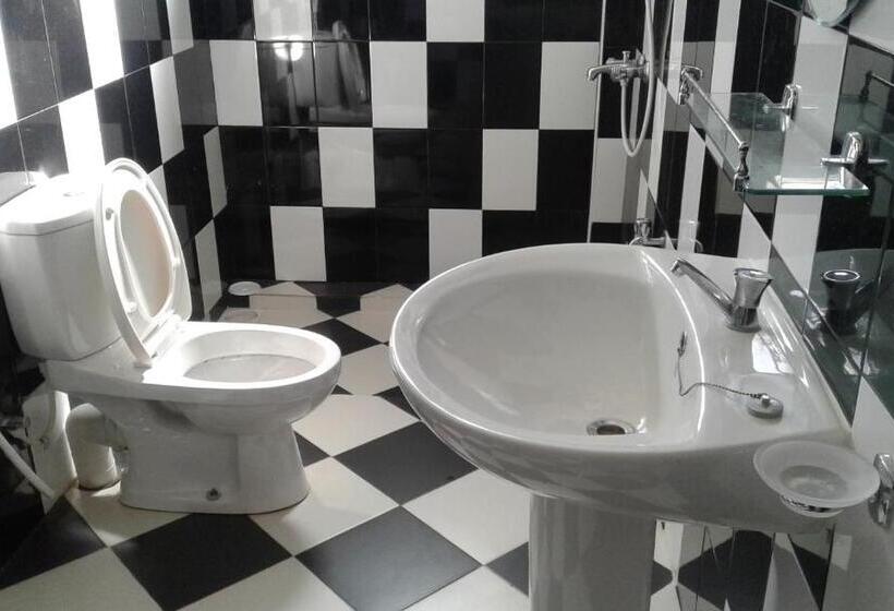 Quarto Quádruplo Clássico, Akiko Rest