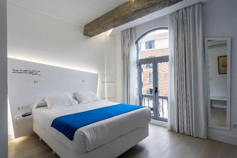 اتاق استاندارد, Atarazanas Malaga Boutique