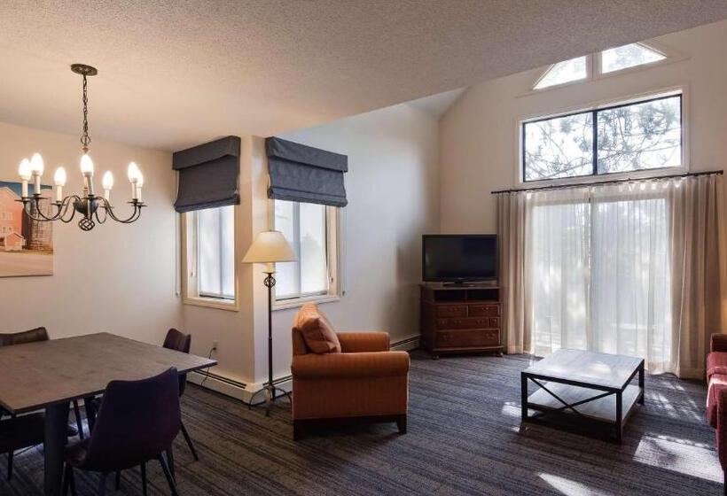 Люкс Кровать Кинг, Best Western Inn & Suites Rutland Killington