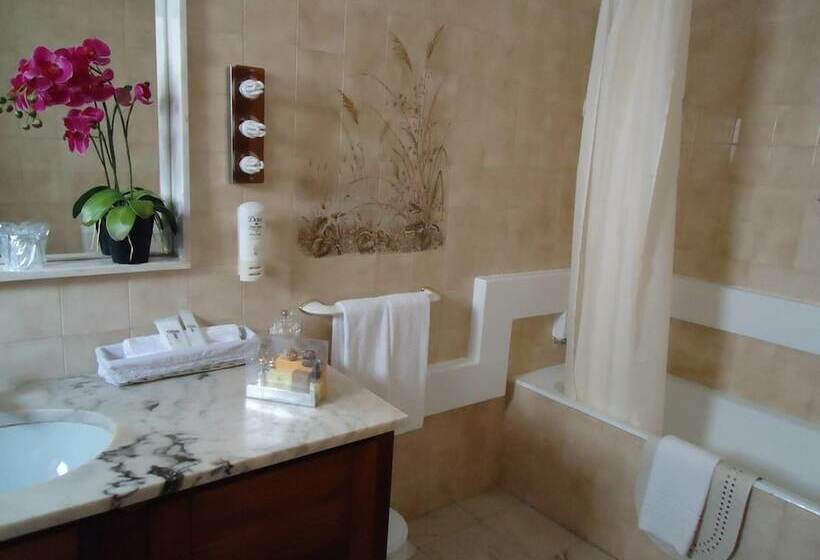 Люкс, Boutique Hotel Marina S Roque