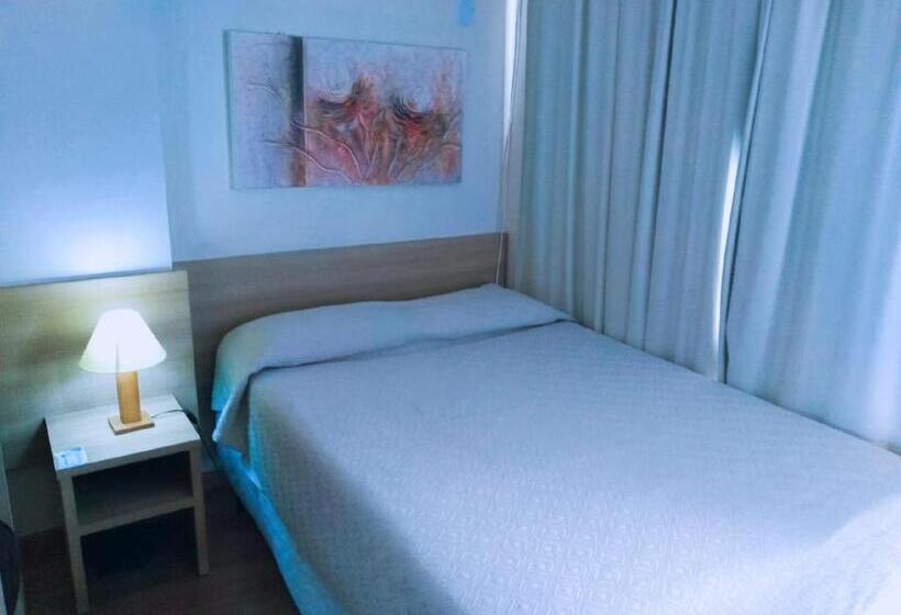 Номер Стандарт, Dan Inn Express Porto Alegre   Próximo Ao Araújo Vianna E Ao Complexo Hospitalar Santa Casa
