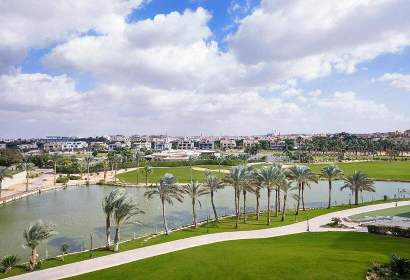اتاق لوکس با تخت بزرگ, Jw Marriott Hotel Cairo