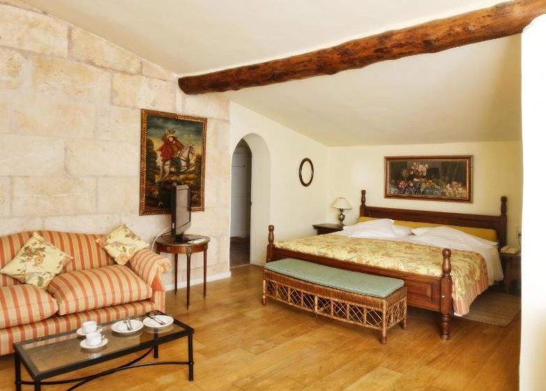 اتاق لوکس, Rotana Golf Resort
