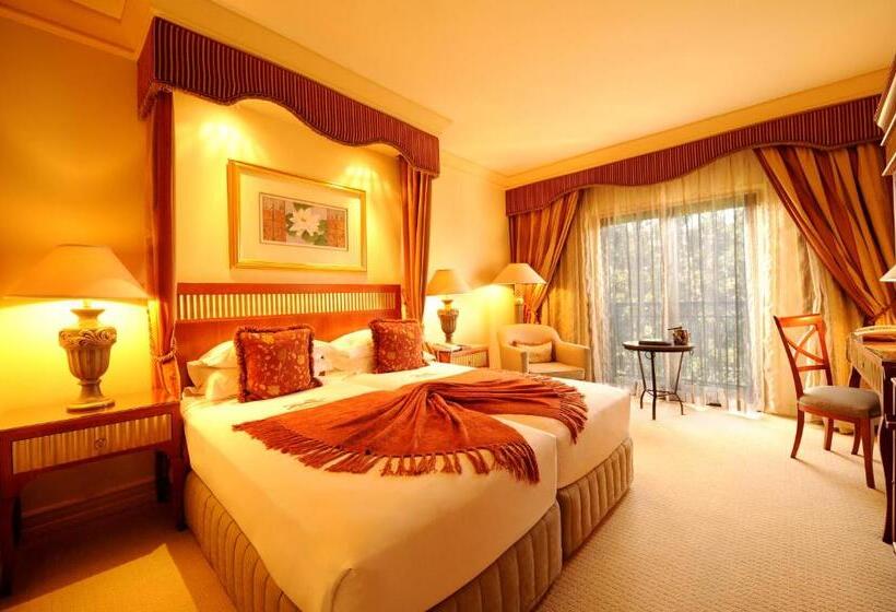 Номер Superior Кровать Кинг, Peermont D Oreale Grande At Emperors Palace