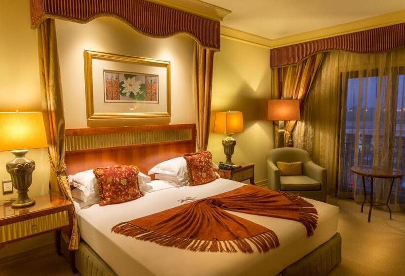 Номер Стандарт, Peermont D Oreale Grande At Emperors Palace