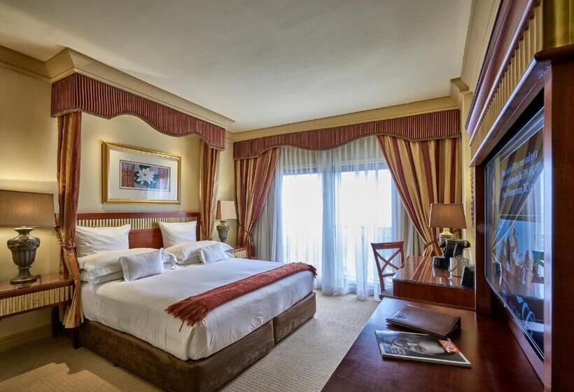Номер Стандарт Кровать Кинг Адаптированный для Инвалидов, Peermont D Oreale Grande At Emperors Palace
