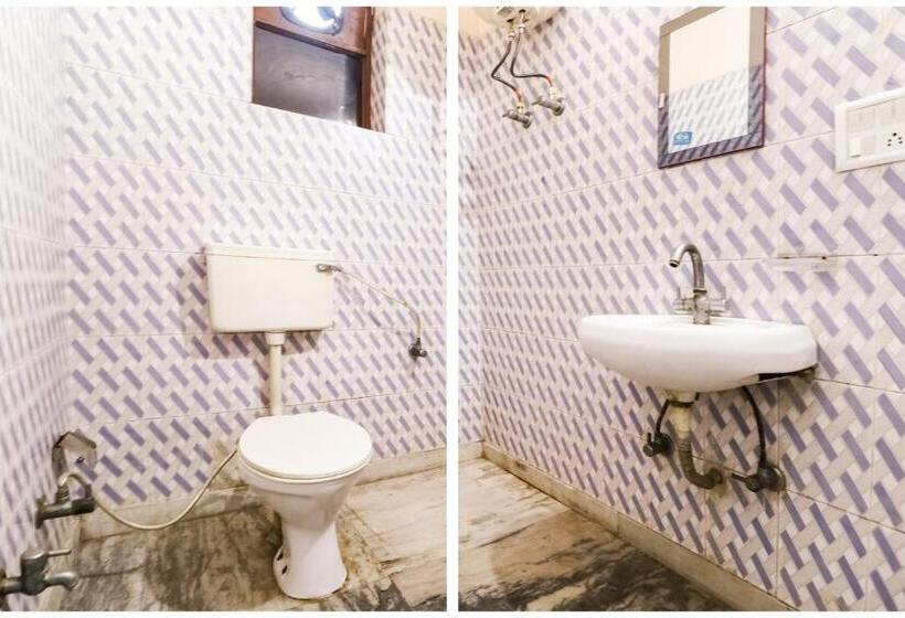 Triple Classic Room, Flagship Maurya Residency