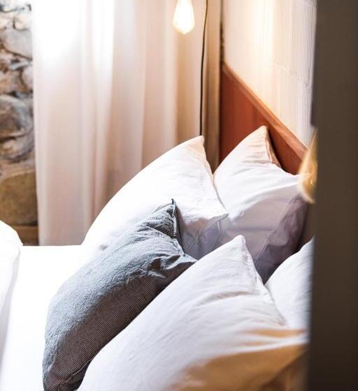 Номер Deluxe, Tremondi   Boutique Bnb