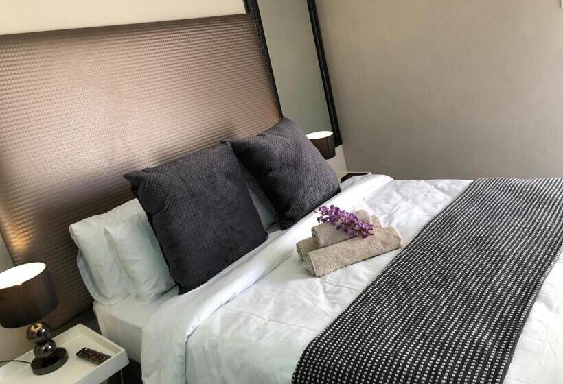 Deluxe Room, The Lavender Guesthouse