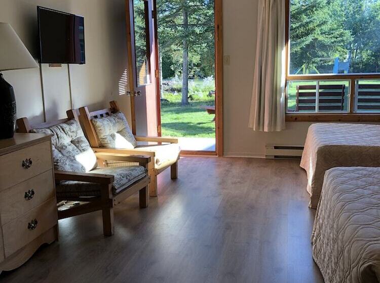 스탠다드 룸 풀장 전망, Auberge La Coudriere Cool