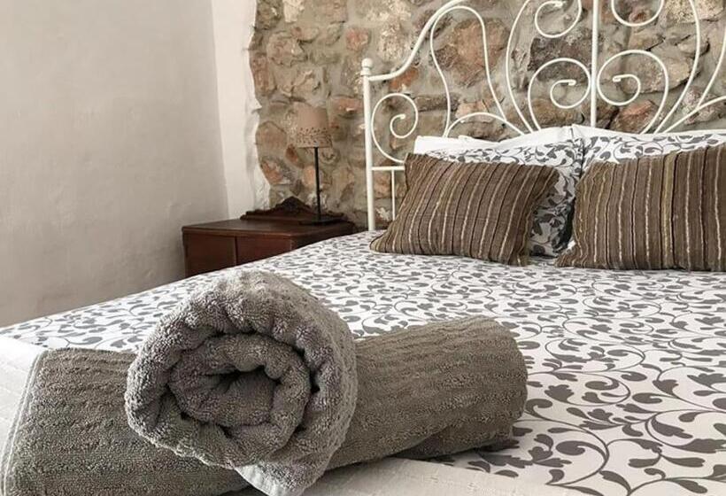 Семейный Номер, Olive Branch El Chorro