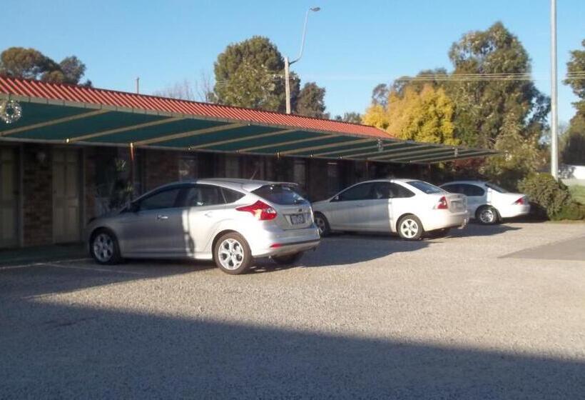 패밀리 룸, Acacia Rose Motor Inn
