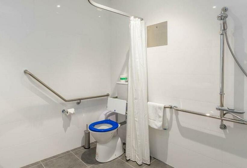 سوئیت 2 خوابه, Civic Apartments
