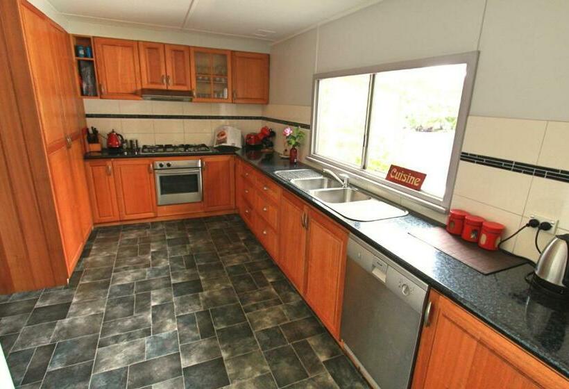 חדר סטנדרט לשלושה, Dongara Breeze Inn