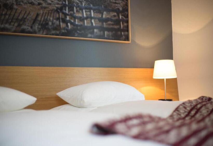Классический Номер, Piltriquitron Lodging