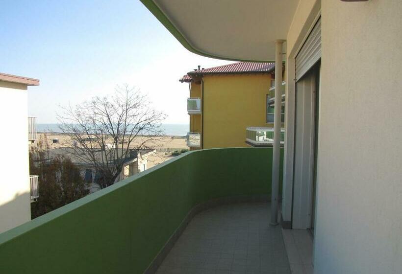 Apartamento 1 Quarto Vista Mar Lateral, Residence Gianka   Agenzia Cocal