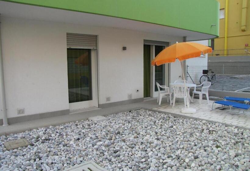 Apartamento 1 Quarto Rés-do-chão, Residence Gianka   Agenzia Cocal