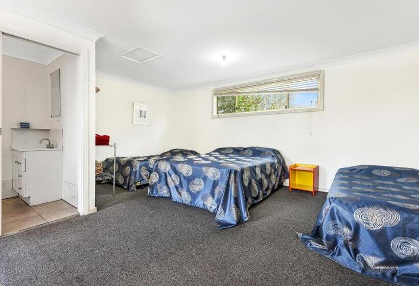 Quarto Familiar Deluxe, Tamworth Lodge Motel