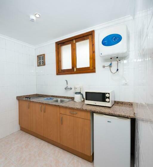 Апартаменты 1 Спальня Вид на Бассейн, Apartamentos Strelitzias