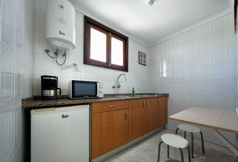 Apartamento 1 Quarto Vista Piscina, Apartamentos Strelitzias