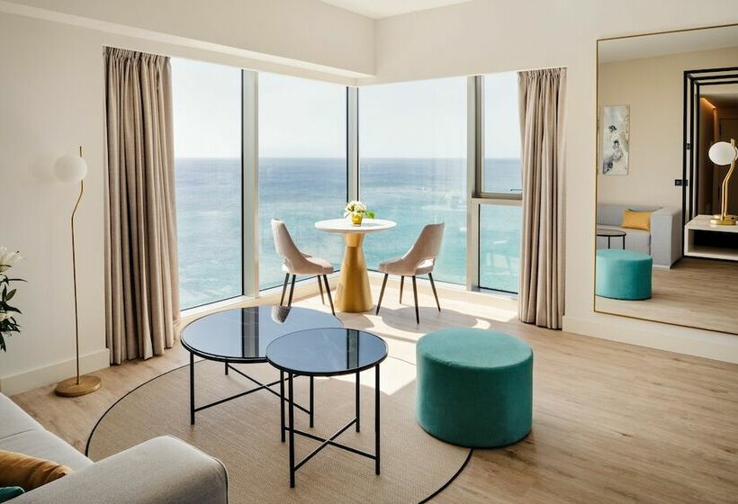 Люкс Deluxe Вид на Море, Arrecife Gran Hotel & SPA