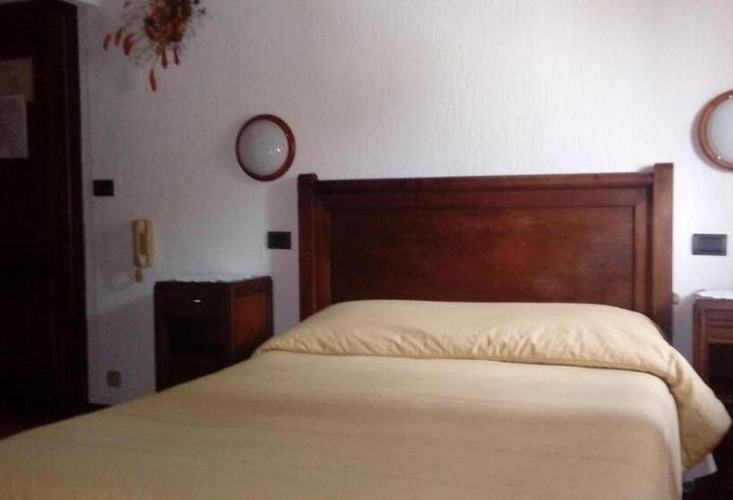 标准间, Albergo Martinet