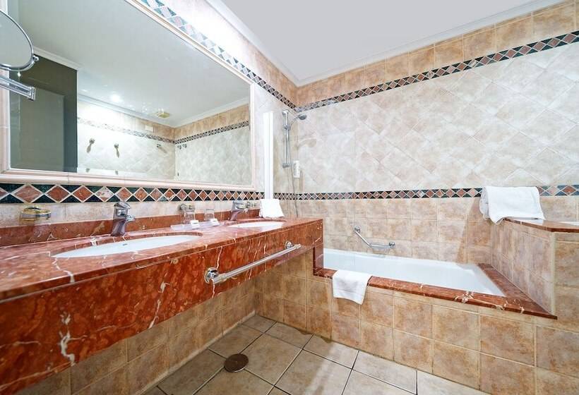 Номер Стандарт Вид на Гольф, Bull Vital Suites & Spa Boutique Hotel - Adults Only