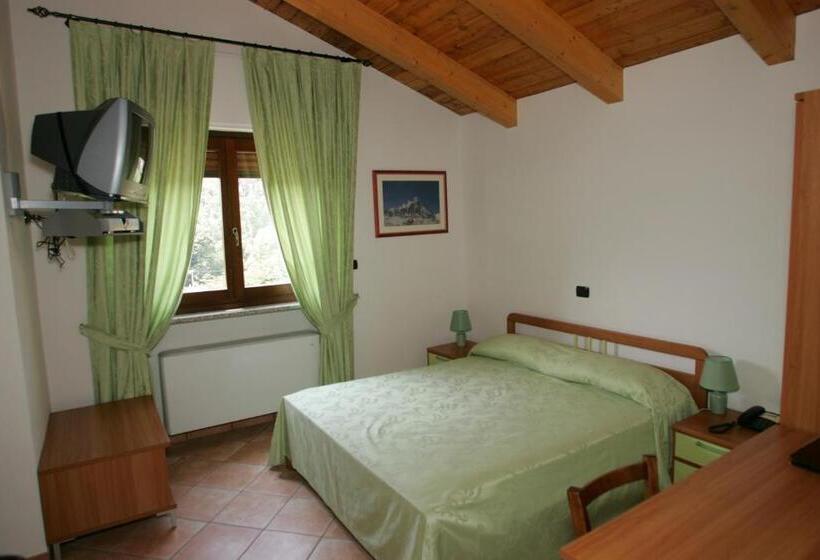 标准间, La Colletta