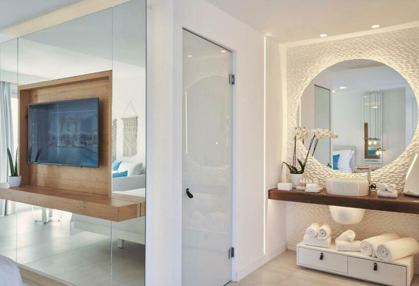 스탠다드 룸, Nikki Beach Resort & Spa Santorini