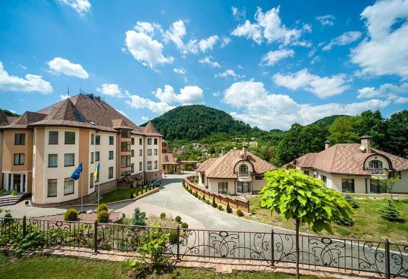 Четырехместный Номер Superior, Letizia Country Club