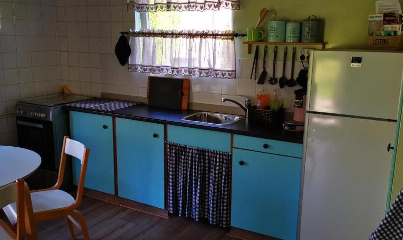 Хижина, Bed & Breakfast Prins Hendrik