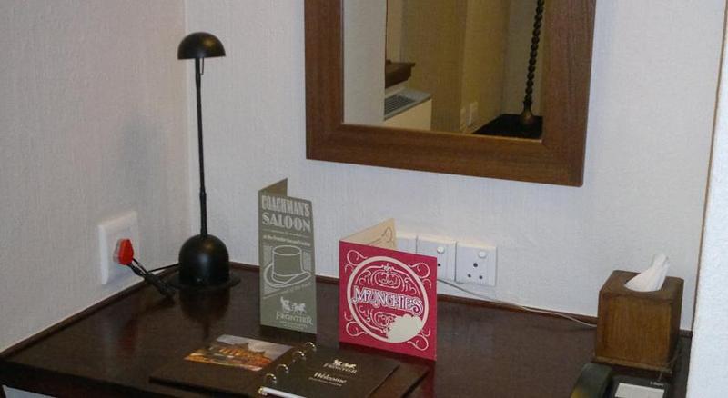 Люкс Deluxe Кровать Кинг, Red Lion Inn & Suites Grimes