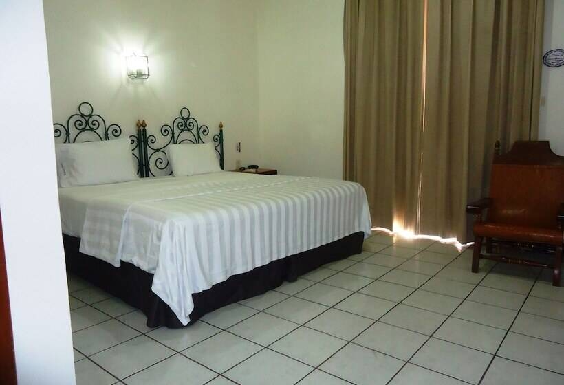 スタンダードルーム, Concierge Plaza Colima