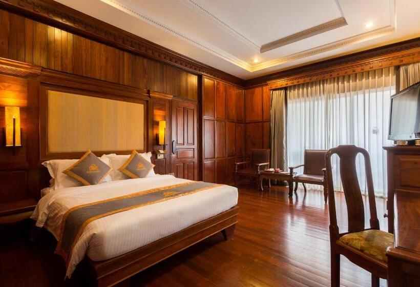 高级家庭房间, Empress Angkor Resort & Spa