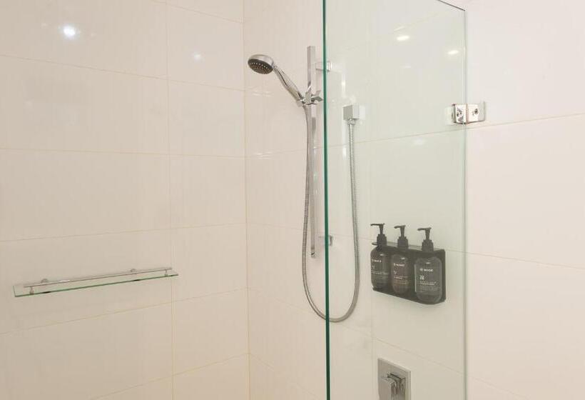 수피리어 룸 풀장 전망, Mercure Kangaroo Island Lodge