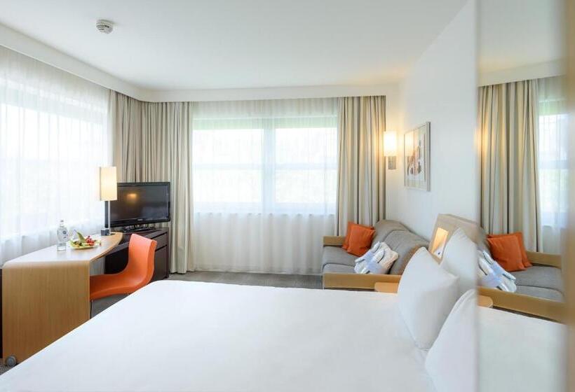 Номер Executive, Novotel Aachen City