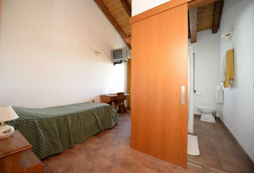 اتاق لوکس یک تخته, Agriturismo Le Oche Selvatiche