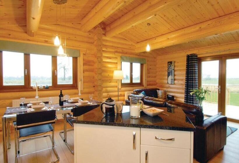 Дом 2 Спальни, Laxfield Lodges