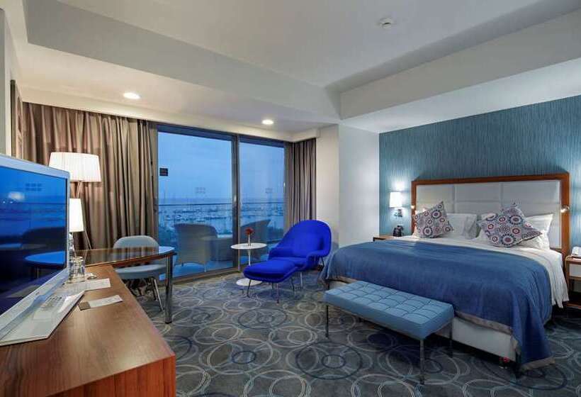 اتاق لوکس با تخت بزرگ, Hilton Mauritius Resort & Spa