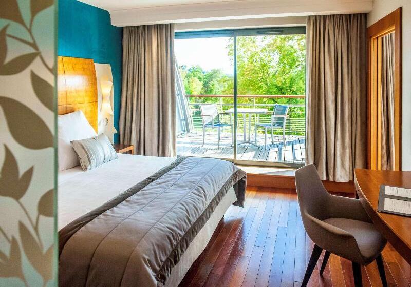 Suíte Deluxe Cama King, Parc Beaumont & Spa Pau   Mgallery