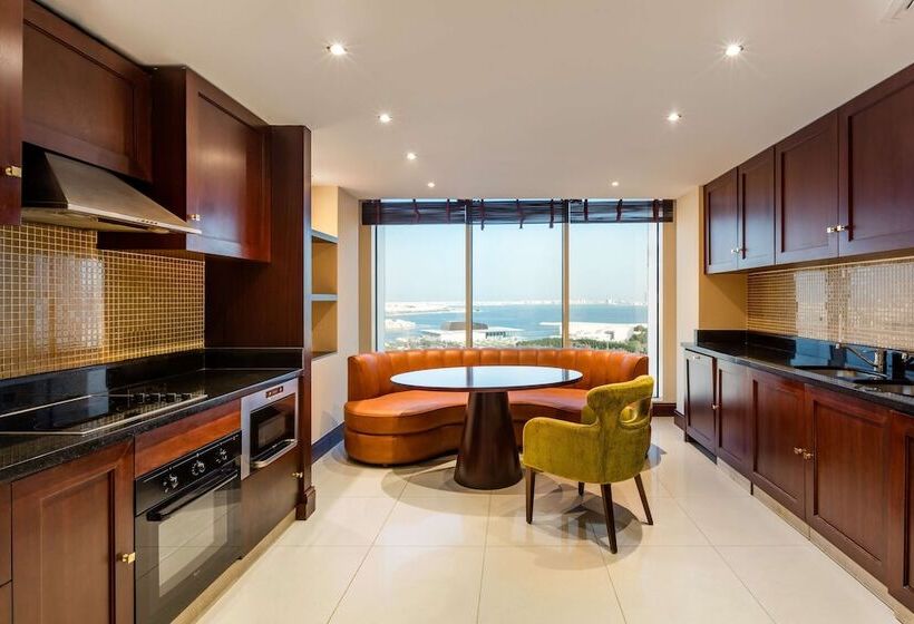 1 Bedroom Penthouse Apartment, The Diplomat Radisson Blu Hotel Residence & Spa