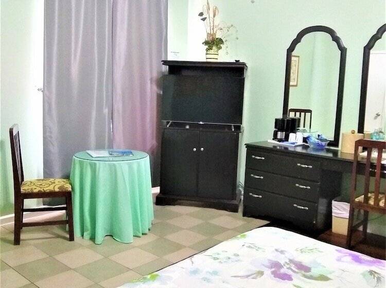 Номер Стандарт, The Great House Inn