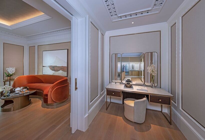 Люкс Повышенной Комфортности, Emirates Palace Mandarin Oriental, Abu Dhabi